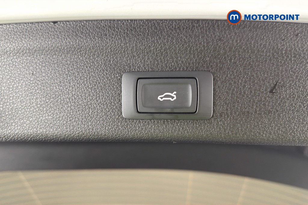 Audi Q3 S Line Automatic Petrol SUV - Stock Number (1671459) - 35th supplementary image