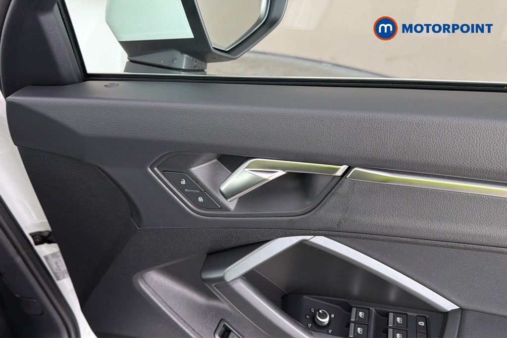 Audi Q3 S Line Automatic Petrol SUV - Stock Number (1671459) - 42nd supplementary image