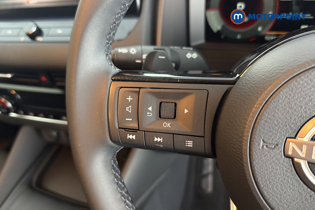 Nissan Qashqai N-Connecta Automatic Petrol SUV - Stock Number (1671590) - 4th supplementary image
