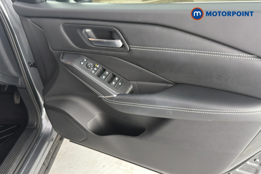 Nissan Qashqai N-Connecta Automatic Petrol SUV - Stock Number (1671590) - 18th supplementary image