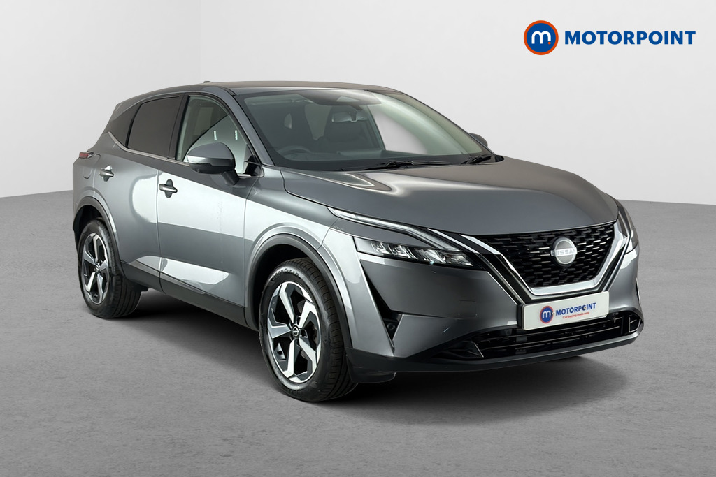 Nissan Qashqai N-Connecta Automatic Petrol SUV - Stock Number (1671590) - Drivers side front corner