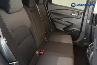 Nissan Qashqai N-Connecta Automatic Petrol SUV - Stock Number (1671590) - 25th supplementary image