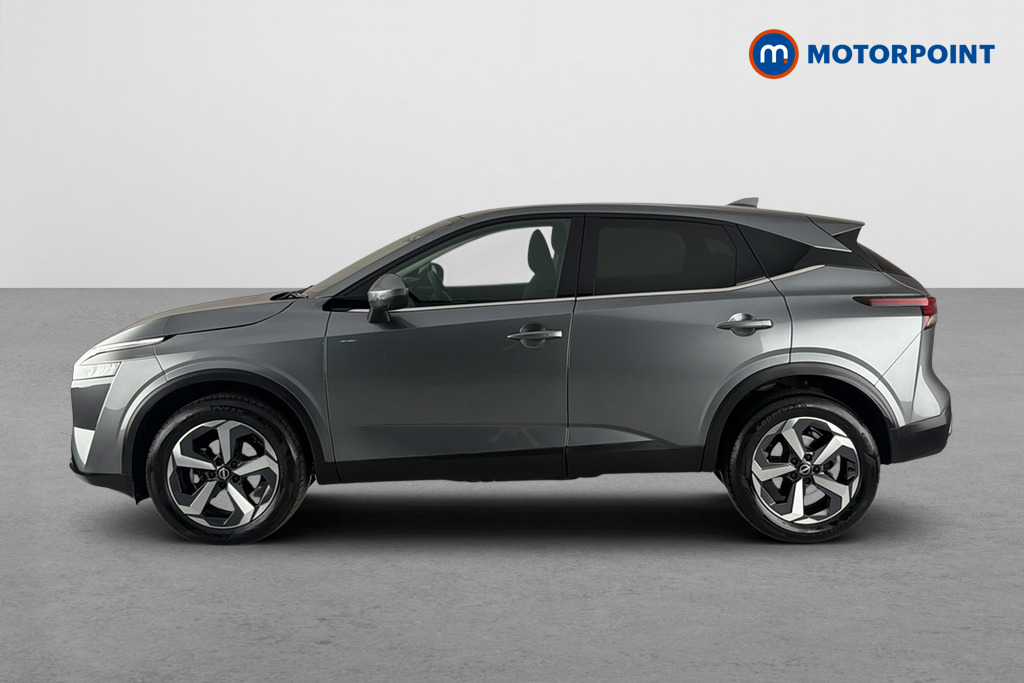 Nissan Qashqai N-Connecta Automatic Petrol SUV - Stock Number (1671590) - Drivers side