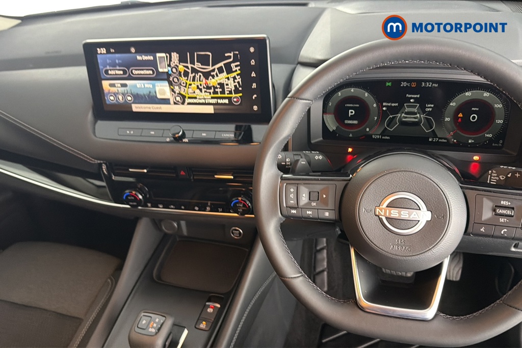 Nissan Qashqai N-Connecta Automatic Petrol SUV - Stock Number (1671590) - 1st supplementary image