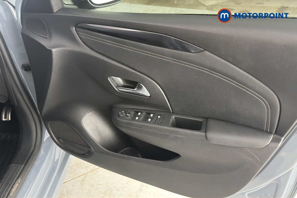 Vauxhall Corsa GS Manual Petrol Hatchback - Stock Number (1571505) - 18th supplementary image