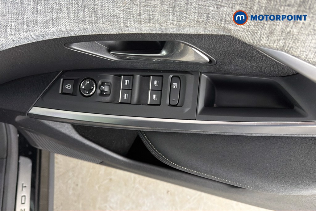 Peugeot 3008 GT Automatic Electric SUV - Stock Number (1588949) - 20th supplementary image