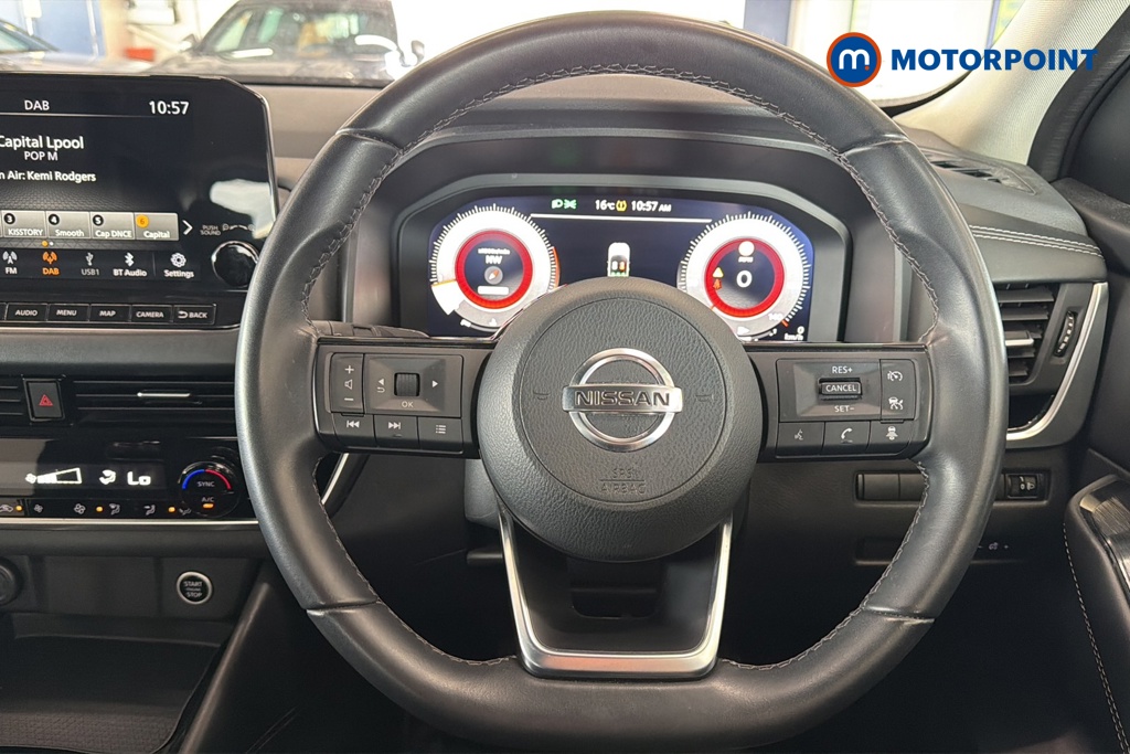 Nissan Qashqai N-Connecta Manual Petrol SUV - Stock Number (1614328) - 2nd supplementary image