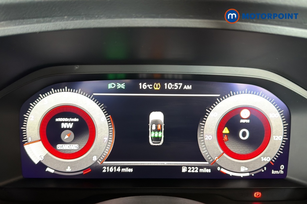 Nissan Qashqai N-Connecta Manual Petrol SUV - Stock Number (1614328) - 7th supplementary image