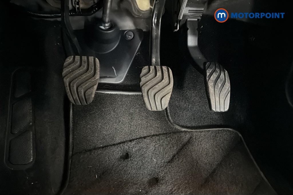 Nissan Qashqai N-Connecta Manual Petrol SUV - Stock Number (1614328) - 24th supplementary image