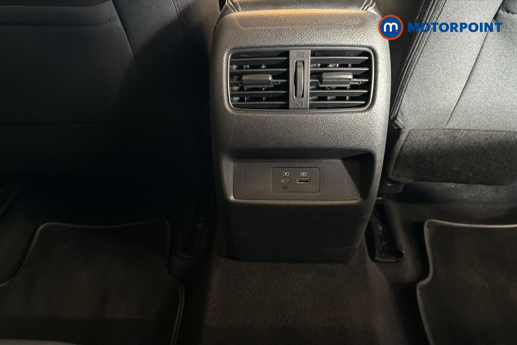 Nissan Qashqai N-Connecta Manual Petrol SUV - Stock Number (1614328) - 28th supplementary image