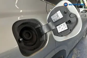 Nissan Qashqai N-Connecta Manual Petrol SUV - Stock Number (1614328) - 41st supplementary image