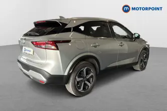 Nissan Qashqai N-Connecta Manual Petrol SUV - Stock Number (1614328) - Passenger side rear corner
