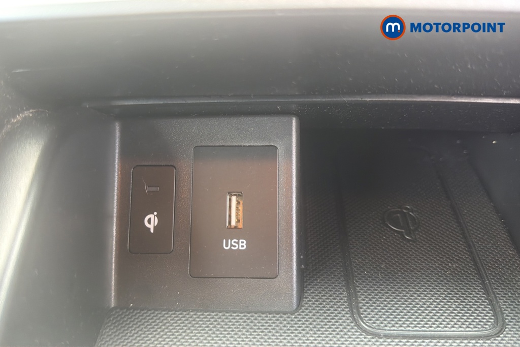 Hyundai Kona Premium Automatic Electric SUV - Stock Number (1636761) - 17th supplementary image