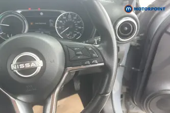 Nissan Juke N-Connecta Automatic Petrol-Electric Hybrid SUV - Stock Number (1652709) - 3rd supplementary image