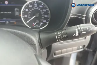 Nissan Juke N-Connecta Automatic Petrol-Electric Hybrid SUV - Stock Number (1652709) - 6th supplementary image