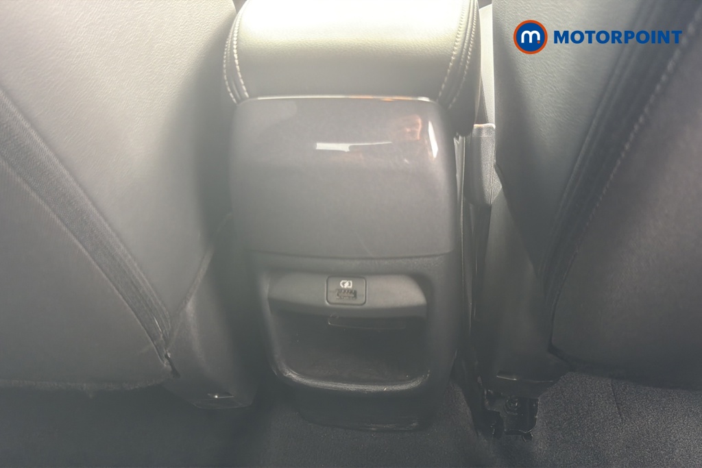 Nissan Juke N-Connecta Automatic Petrol-Electric Hybrid SUV - Stock Number (1652709) - 28th supplementary image