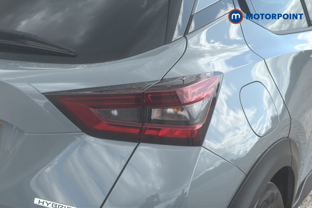 Nissan Juke N-Connecta Automatic Petrol-Electric Hybrid SUV - Stock Number (1652709) - 36th supplementary image