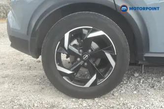 Nissan Juke N-Connecta Automatic Petrol-Electric Hybrid SUV - Stock Number (1652709) - 46th supplementary image