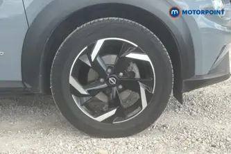 Nissan Juke N-Connecta Automatic Petrol-Electric Hybrid SUV - Stock Number (1652709) - 47th supplementary image