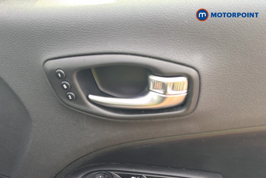 Jeep Compass Limited Manual Diesel SUV - Stock Number (1656980) - 19th supplementary image