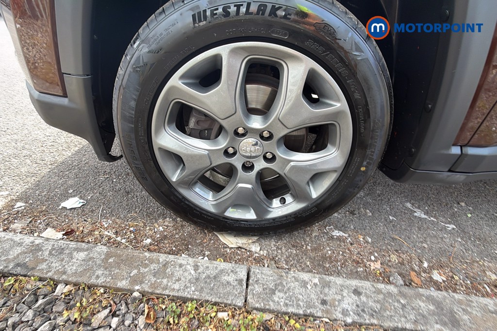 Jeep Compass Limited Manual Diesel SUV - Stock Number (1656980) - 41st supplementary image