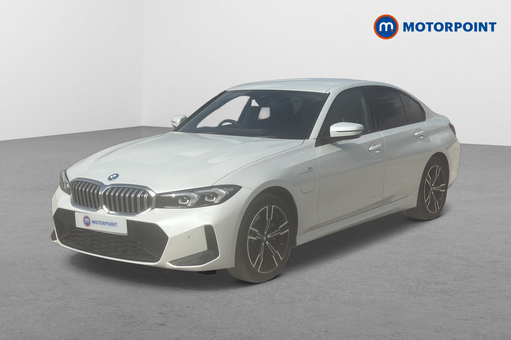 BMW 3 Series M Sport Automatic Petrol Plug-In Hybrid Saloon - Stock Number (1659053) - Passenger side front corner