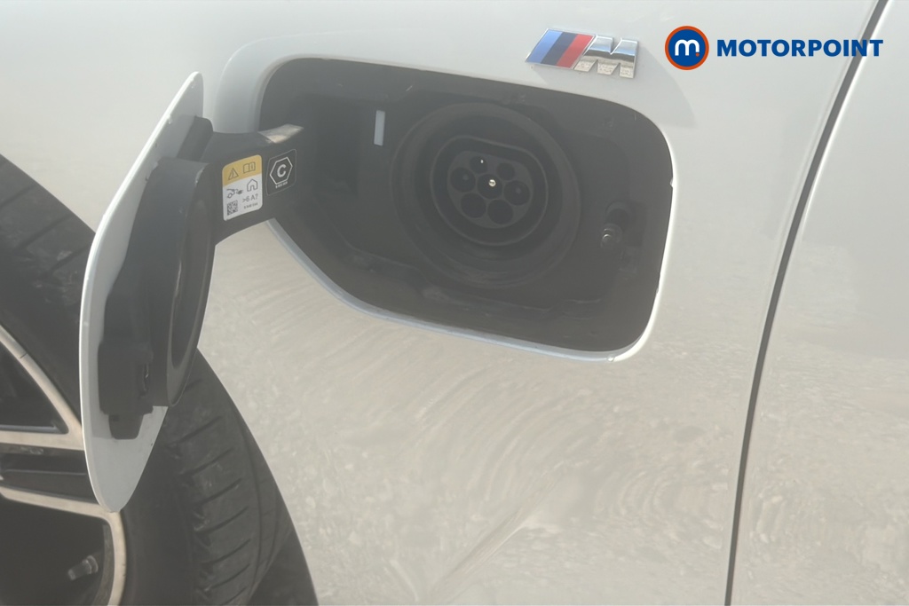 BMW 3 Series M Sport Automatic Petrol Plug-In Hybrid Saloon - Stock Number (1659053) - 41st supplementary image