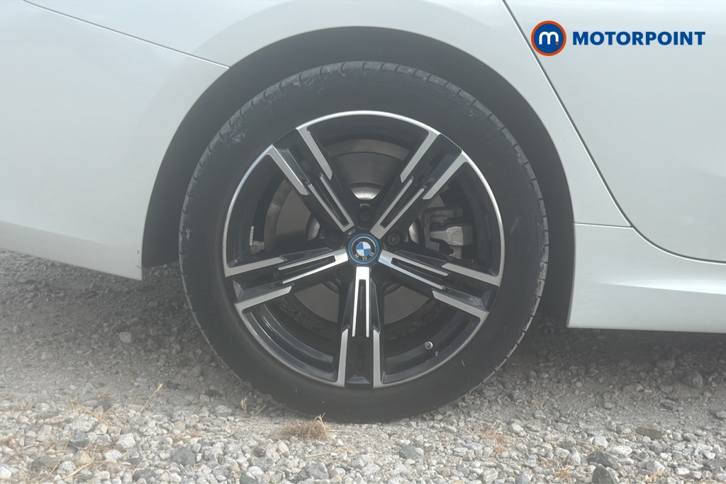 BMW 3 Series M Sport Automatic Petrol Plug-In Hybrid Saloon - Stock Number (1659053) - 46th supplementary image