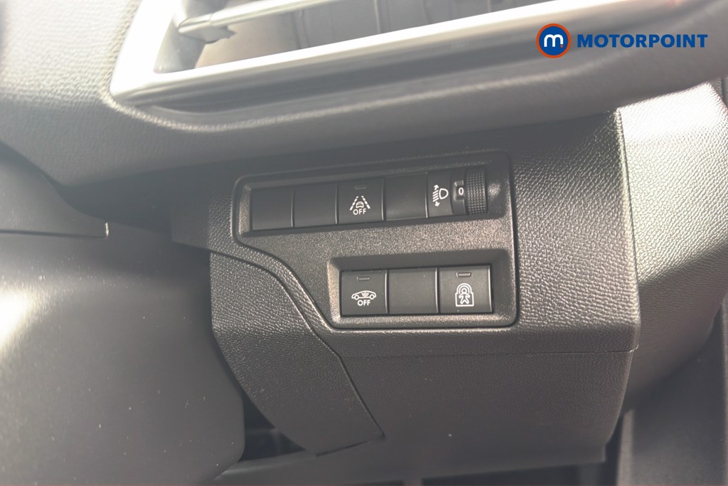 Peugeot 3008 Allure Premium Automatic Diesel SUV - Stock Number (1659631) - 9th supplementary image