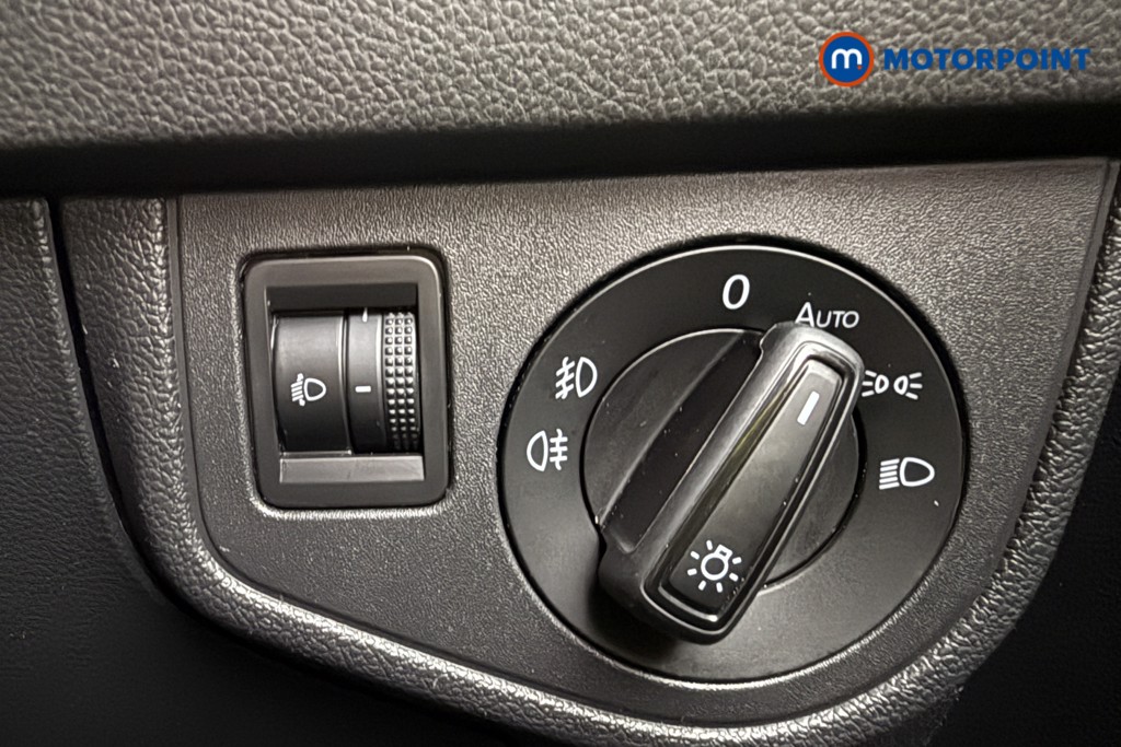 Volkswagen Taigo Life Manual Petrol SUV - Stock Number (1660350) - 16th supplementary image