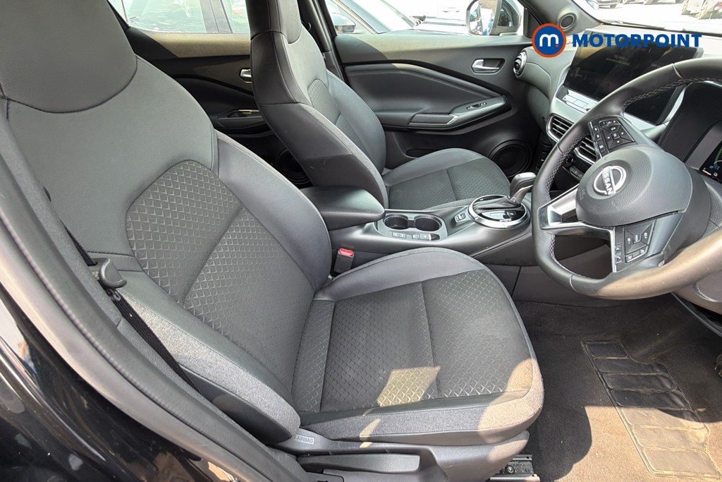 Nissan Juke N-Connecta Automatic Petrol-Electric Hybrid SUV - Stock Number (1660388) - 10th supplementary image
