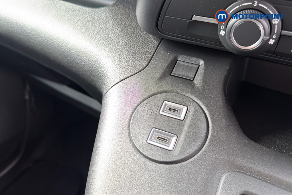 Citroen Berlingo Plus Automatic Electric People Carrier - Stock Number (1661419) - 14th supplementary image