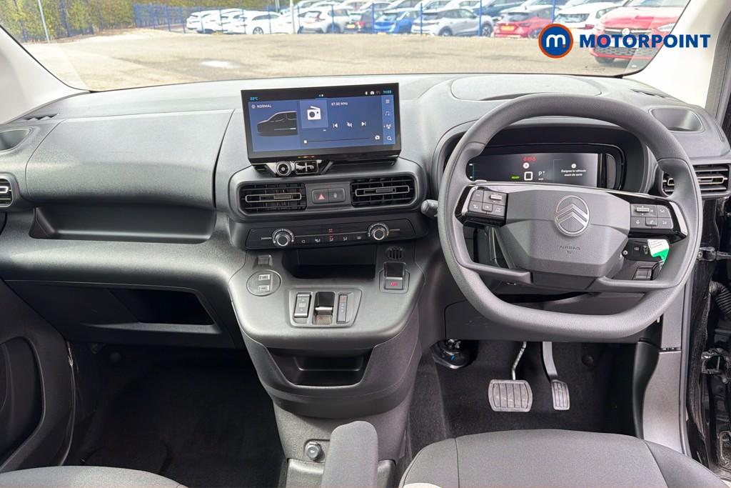 Citroen Berlingo Plus Automatic Electric People Carrier - Stock Number (1661419) - 1st supplementary image