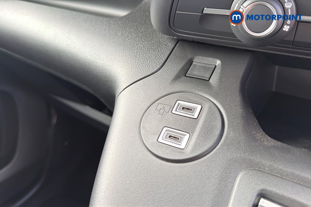 Citroen Berlingo Plus Automatic Electric People Carrier - Stock Number (1661472) - 14th supplementary image