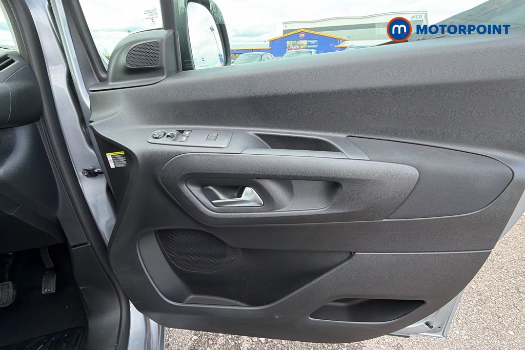 Citroen Berlingo Plus Automatic Electric People Carrier - Stock Number (1661472) - 19th supplementary image