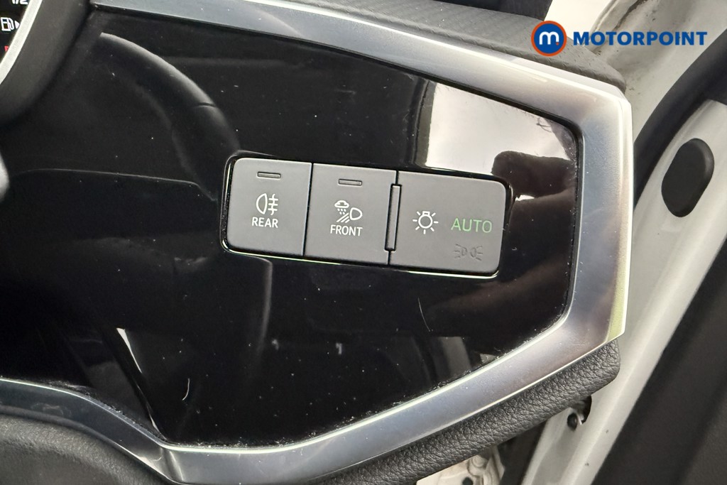 Audi Q3 Sport Manual Petrol SUV - Stock Number (1661782) - 4th supplementary image