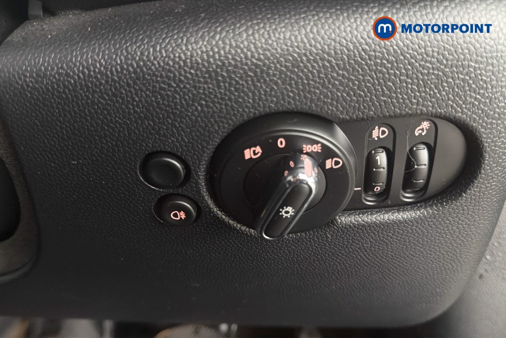 Mini Hatchback Cooper S Exclusive Automatic Petrol Hatchback - Stock Number (1662019) - 18th supplementary image