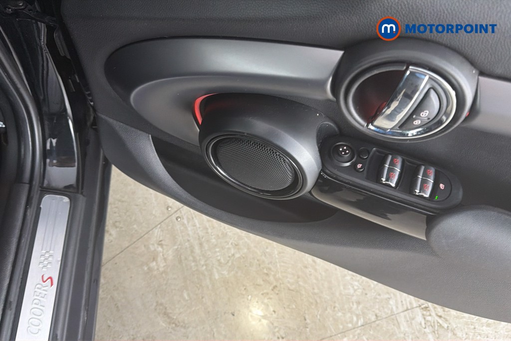 Mini Hatchback Cooper S Exclusive Automatic Petrol Hatchback - Stock Number (1662019) - 21st supplementary image