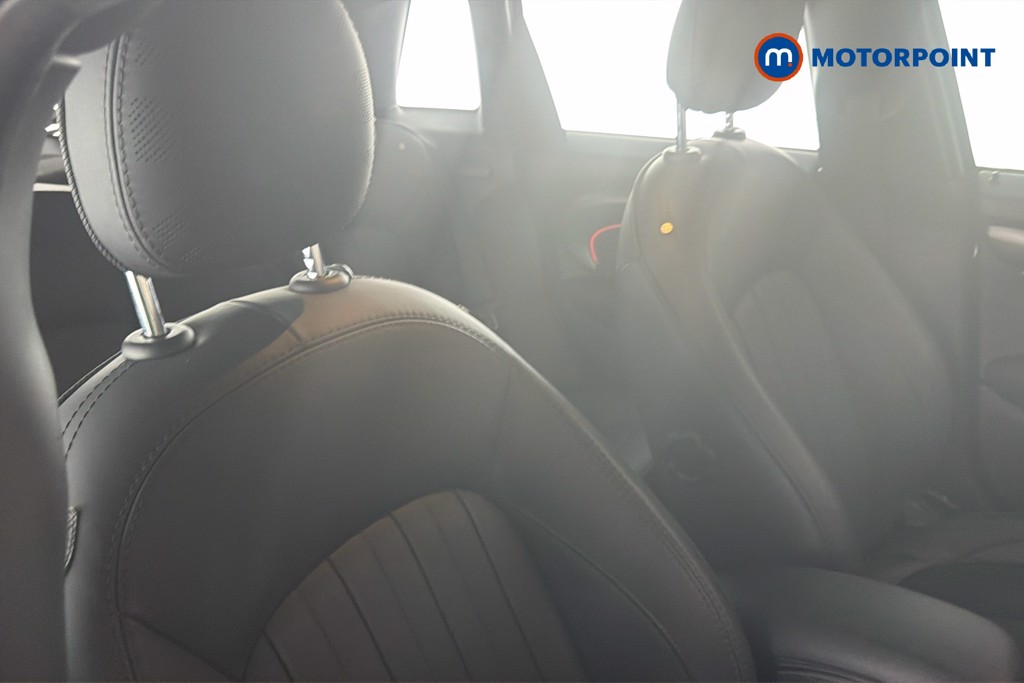 Mini Hatchback Cooper S Exclusive Automatic Petrol Hatchback - Stock Number (1662019) - 23rd supplementary image