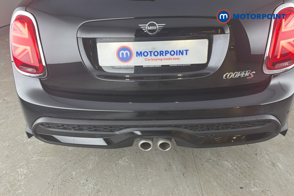 Mini Hatchback Cooper S Exclusive Automatic Petrol Hatchback - Stock Number (1662019) - 39th supplementary image