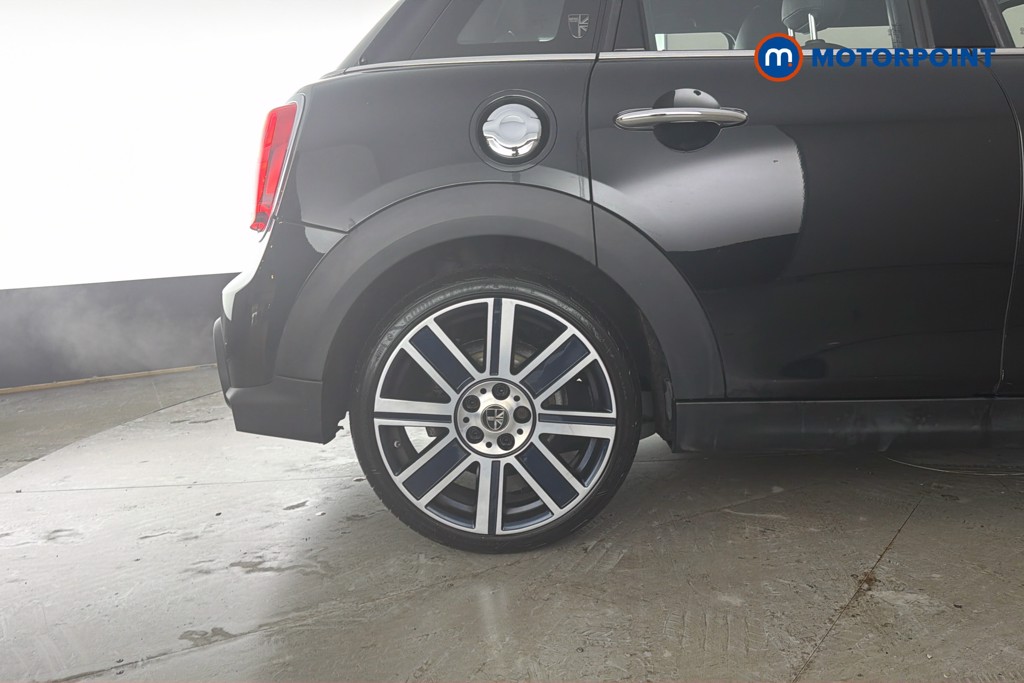 Mini Hatchback Cooper S Exclusive Automatic Petrol Hatchback - Stock Number (1662019) - 49th supplementary image