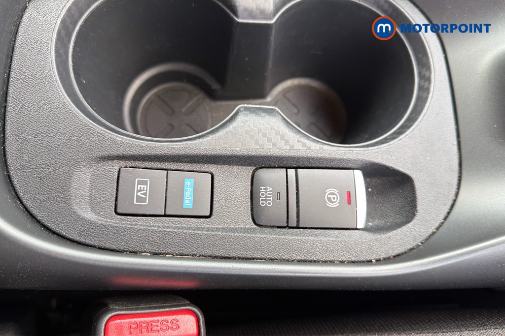 Nissan Juke N-Connecta Automatic Petrol-Electric Hybrid SUV - Stock Number (1662035) - 14th supplementary image