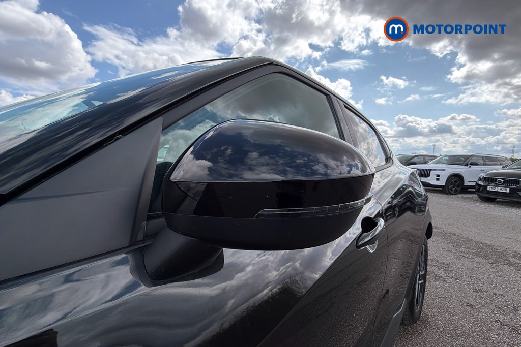 Nissan Juke N-Connecta Automatic Petrol-Electric Hybrid SUV - Stock Number (1662035) - 43rd supplementary image