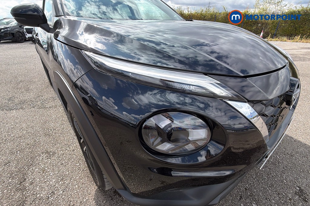 Nissan Juke N-Connecta Automatic Petrol-Electric Hybrid SUV - Stock Number (1662035) - 44th supplementary image