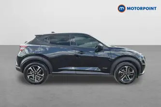 Nissan Juke N-Connecta Automatic Petrol-Electric Hybrid SUV - Stock Number (1662035) - Drivers side