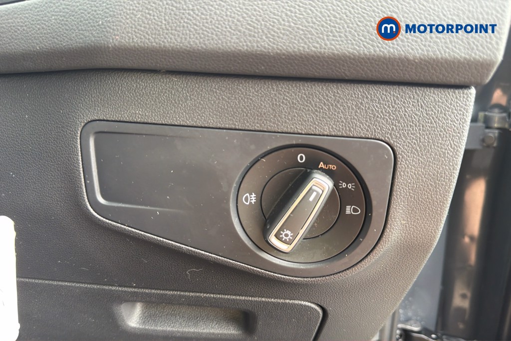 Volkswagen Tiguan Life Manual Petrol SUV - Stock Number (1662232) - 7th supplementary image