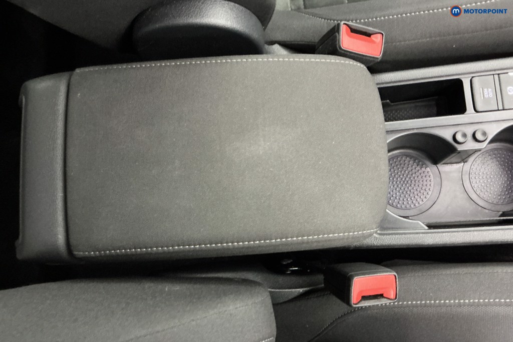 Volkswagen Touran SEL Automatic Petrol People Carrier - Stock Number (1663469) - 8th supplementary image