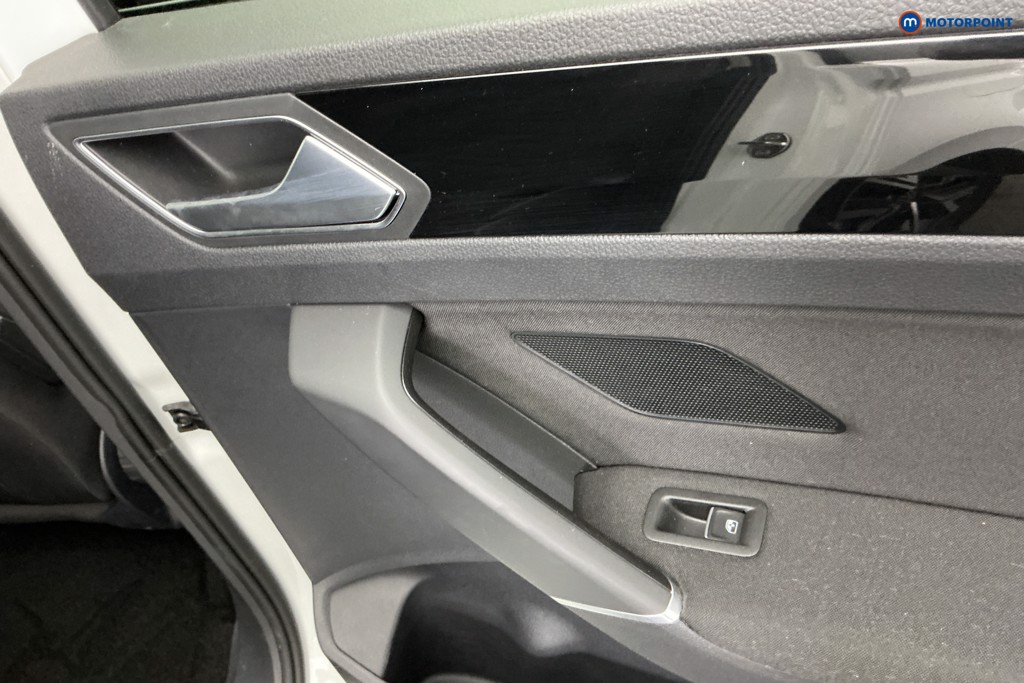Volkswagen Touran SEL Automatic Petrol People Carrier - Stock Number (1663469) - 22nd supplementary image