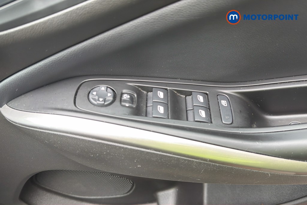 Vauxhall Grandland GS Manual Petrol SUV - Stock Number (1664318) - 42nd supplementary image