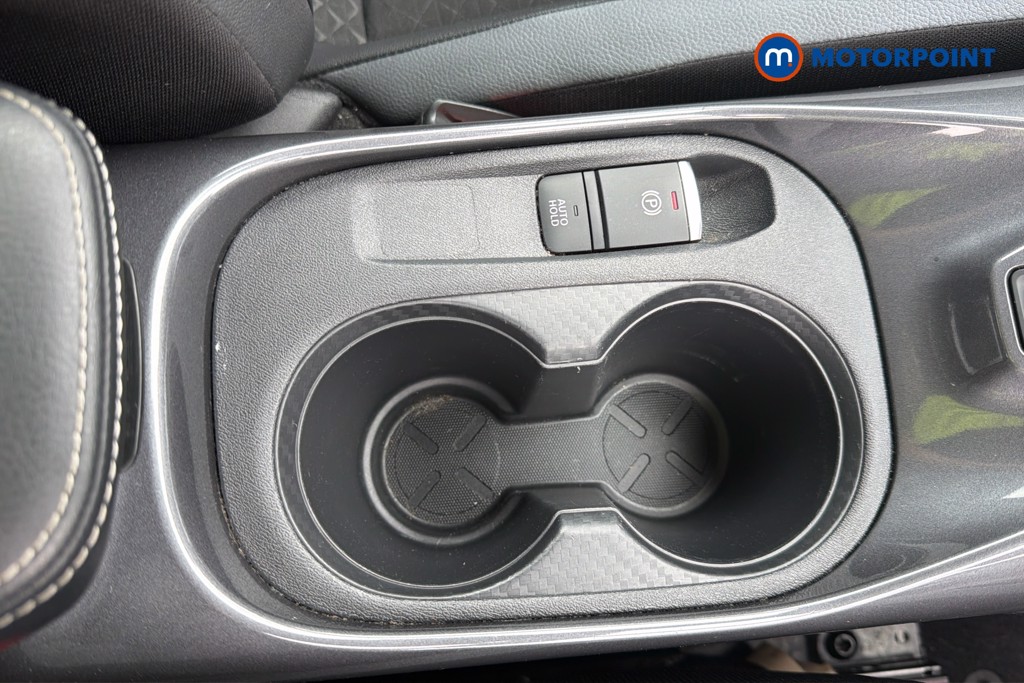 Nissan Juke N-Connecta Automatic Petrol SUV - Stock Number (1665111) - 7th supplementary image